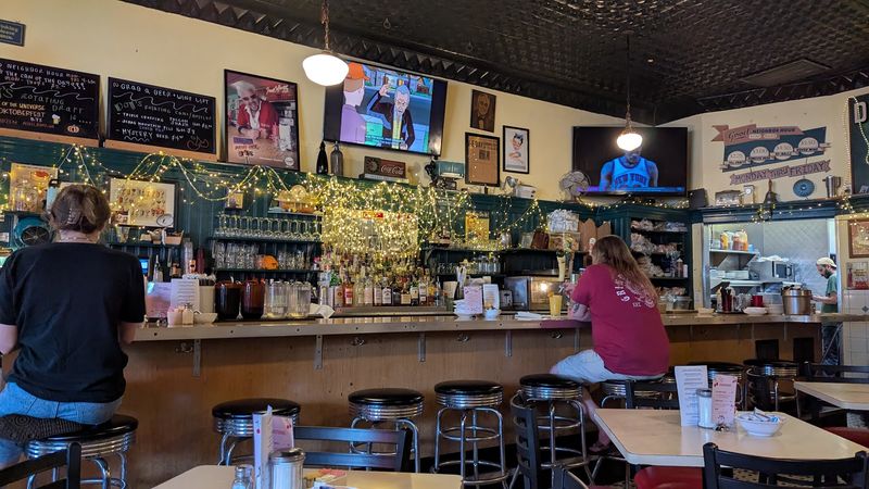 Friendly Service That Makes You Feel Like a Regular