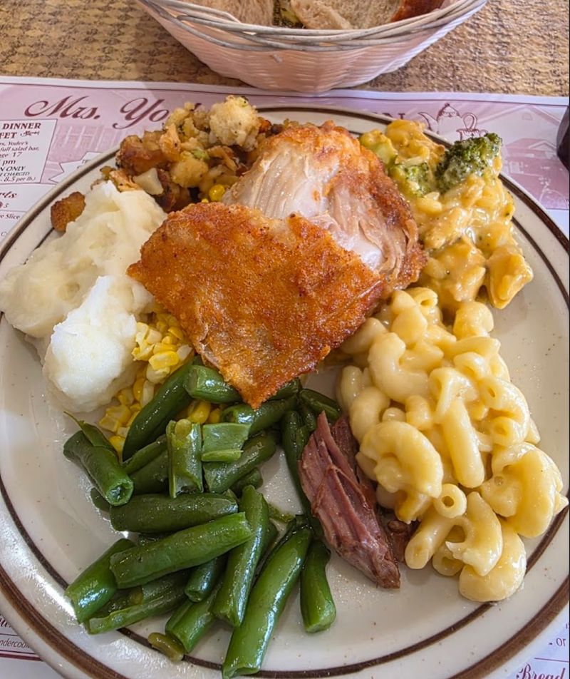 A Buffet Experience Rooted in Genuine Amish Tradition