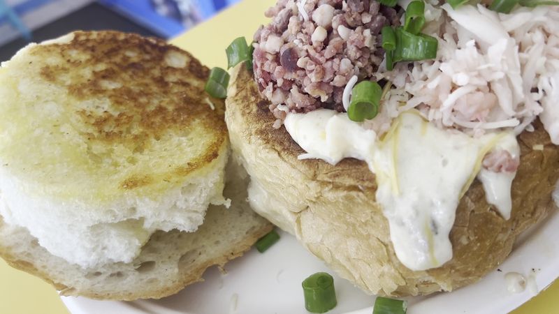 This simple California restaurant serves amazing clam chowder 3 Sourdough Bread Bowl Worth Every Bite