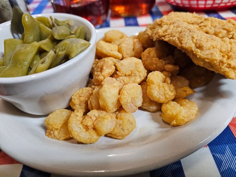 All-You-Can-Eat Southern Catfish Done Right