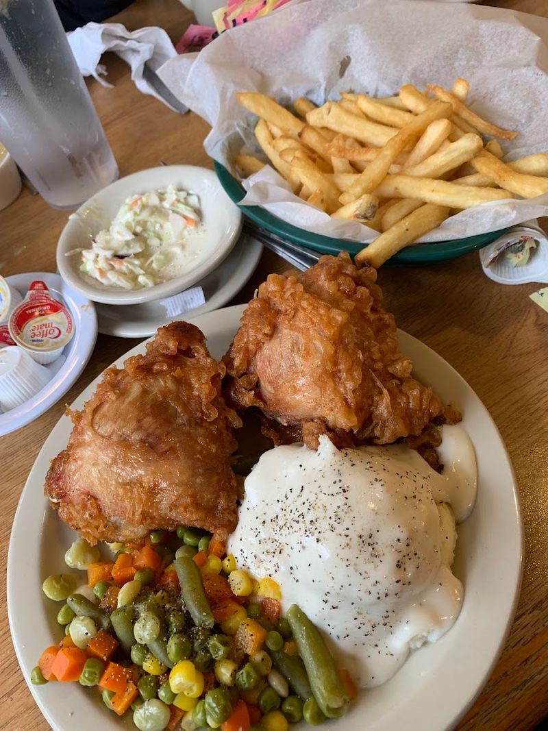 The Fried Chicken That Stops You in Your Tracks