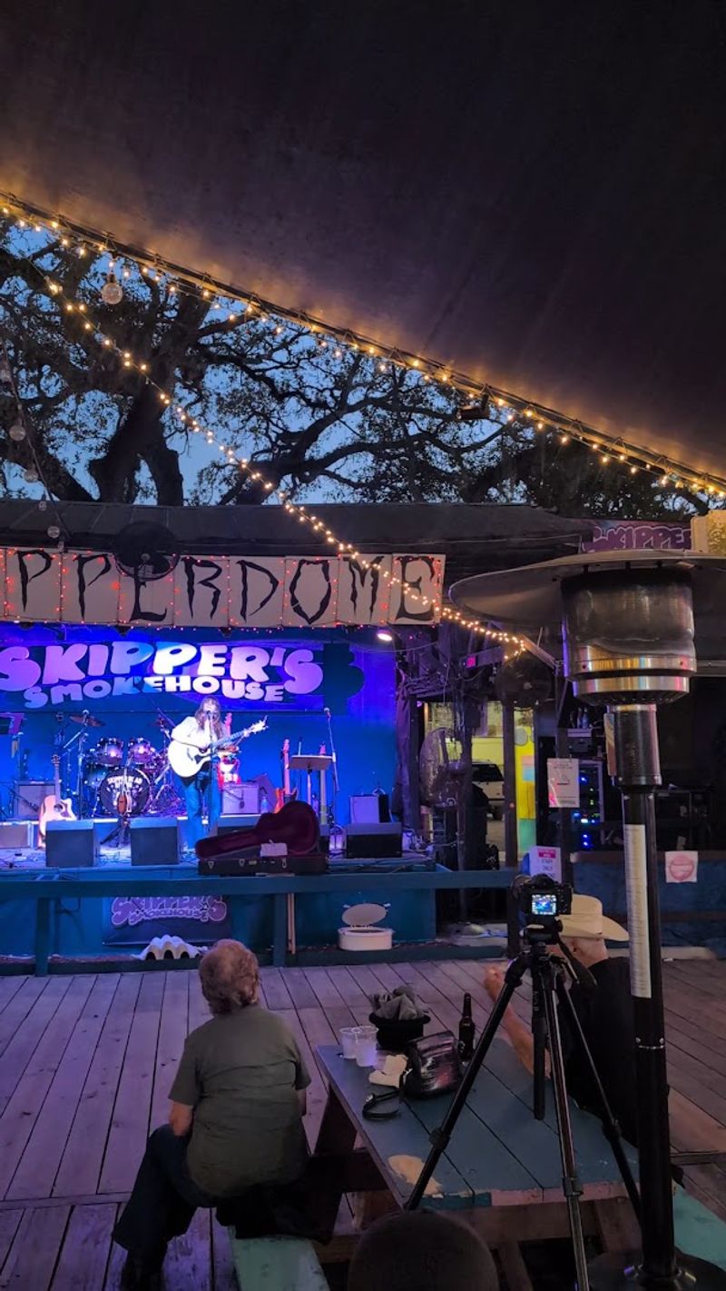 People Drive For Hours To Try The Key Lime Pies At This Simple Florida Restaurant 8 Beignets That Deserve Their Own Fan Club