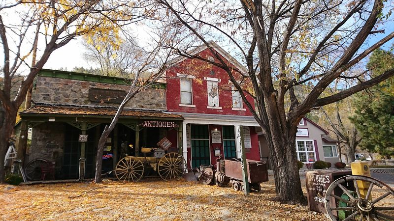 Genoa Bar — The Oldest Saloon in Nevada