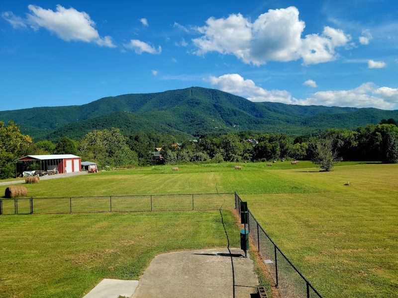 Breathtaking Mountain Views From the Back Patio