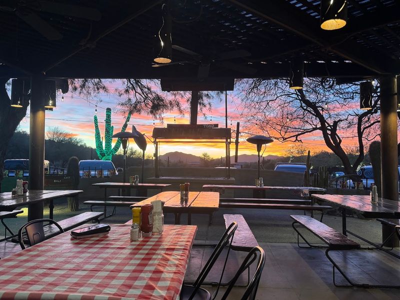 Outdoor Patio Seating With a Desert Vibe