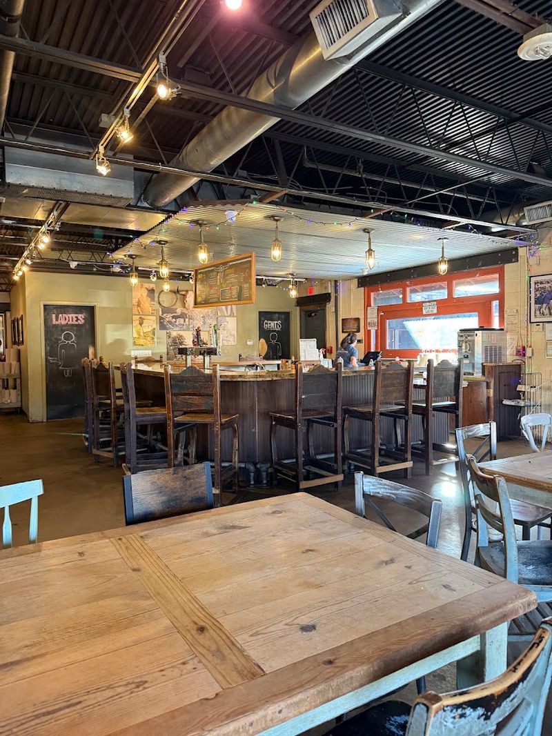 Full Bar with Cold Drinks and Slushy Margaritas