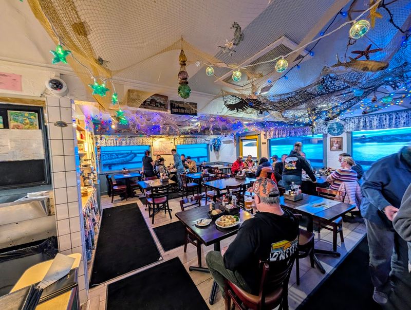 This funky California seafood shack is known for the best fish and chips in America 8 A Senior Menu That Shows Thoughtful Hospitality