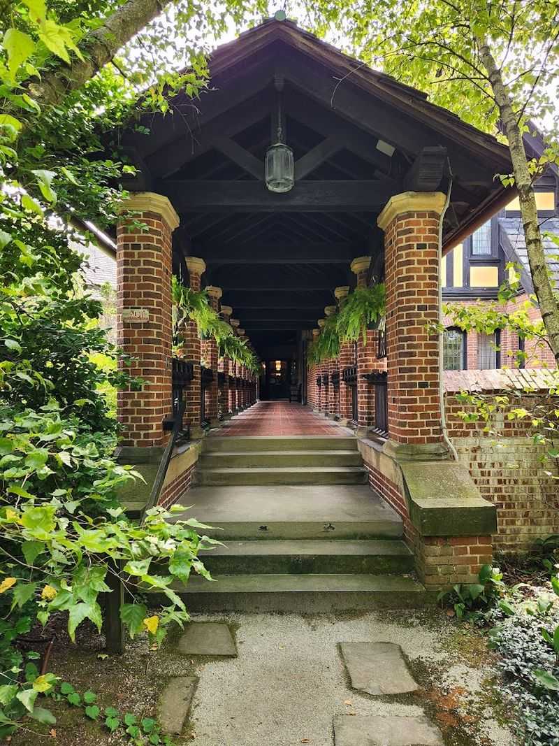 Nooks And Crannies For Curious Visitors