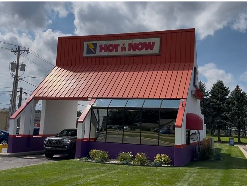 The Last Hot 'n Now Standing