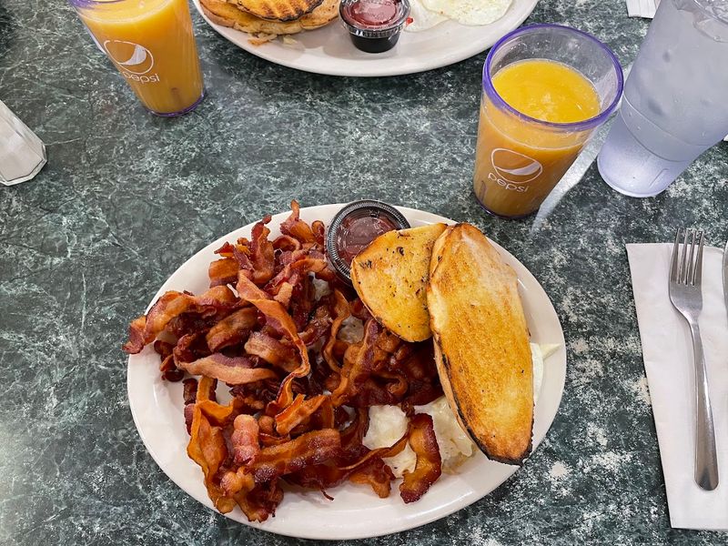 A Pound of Bacon That Deserves Its Own Fan Club