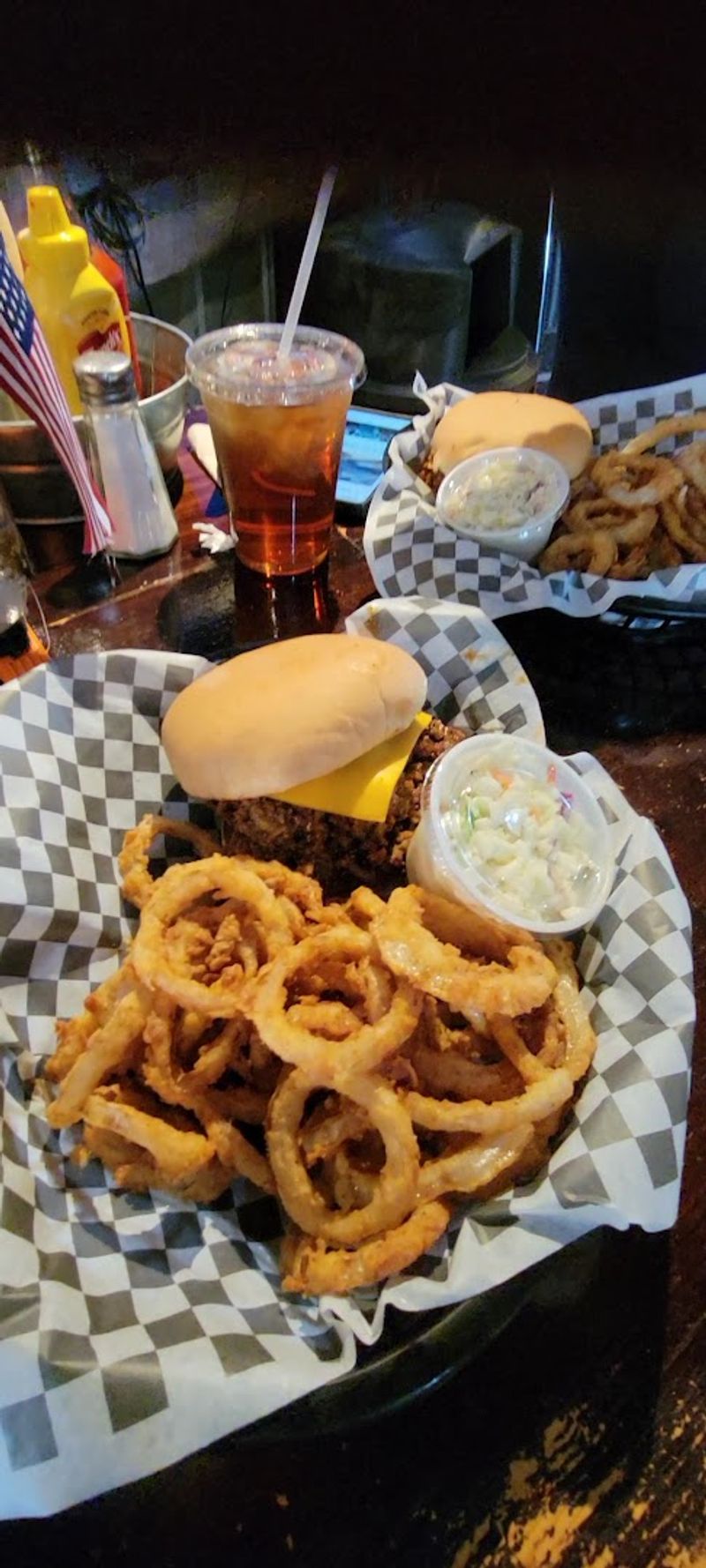 World-Famous Onion Rings Worth the Drive