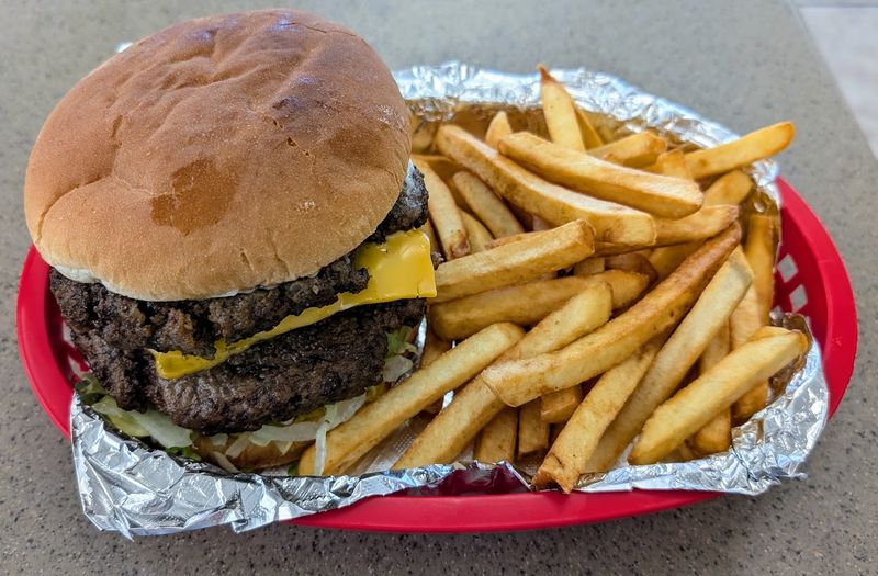 This no-frills Texas spot serves massive cheeseburgers worth traveling for 3 Fresh Beef Only — No Frozen Shortcuts Here