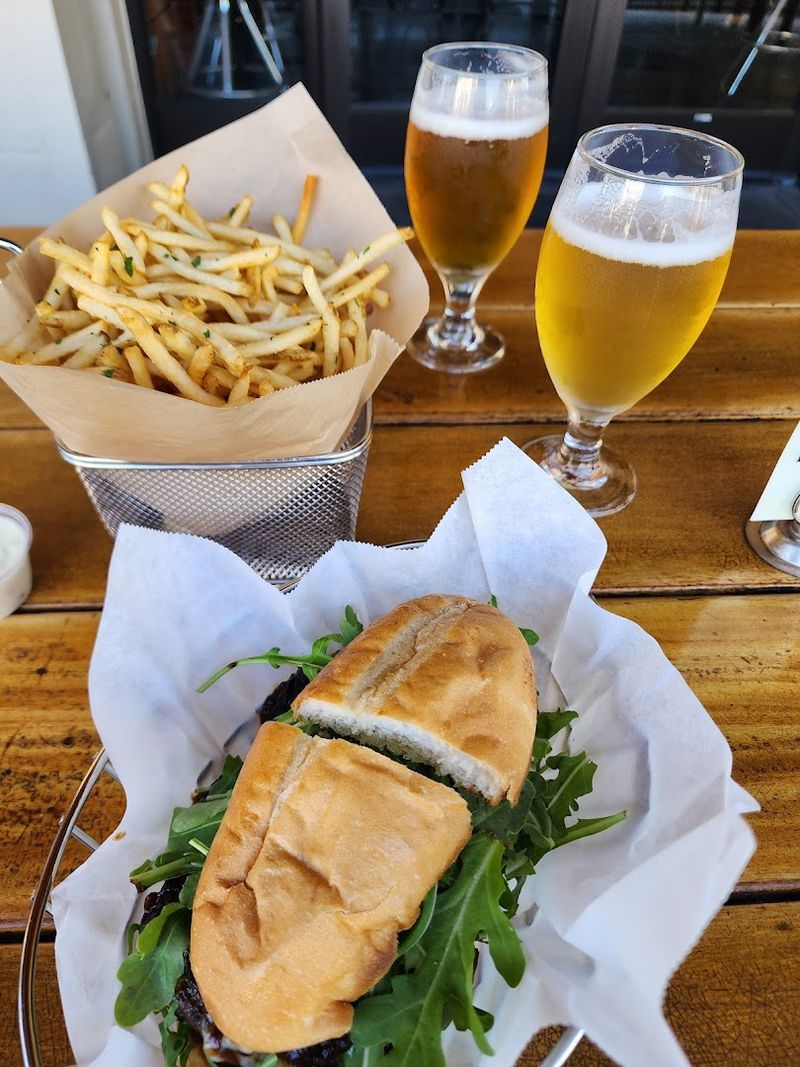 This California sandwich spot is serving the kind of sandwich locals swear is worth the traffic 3 No Substitutions, No Exceptions — Here Is Why That Works