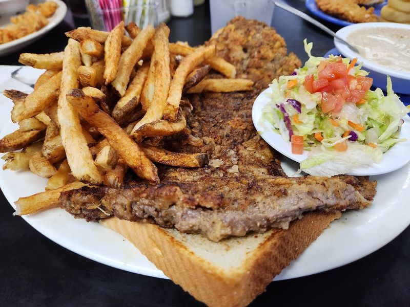 Mary's Cafe - Strawn, Texas