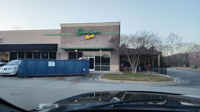 Sidelines Grill - Ashland City, Tennessee