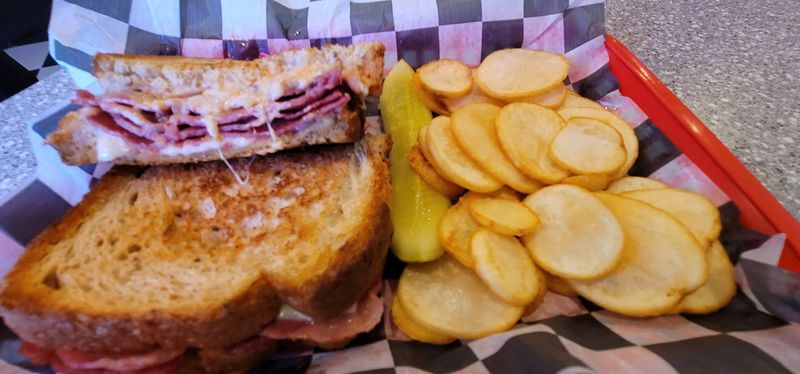 A Reuben Sandwich Worth the Drive