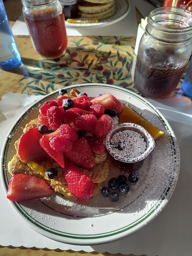 Top Breakfast and Brunch Places Across All 50 States 6 Mama's On Washington Square - San Francisco, California