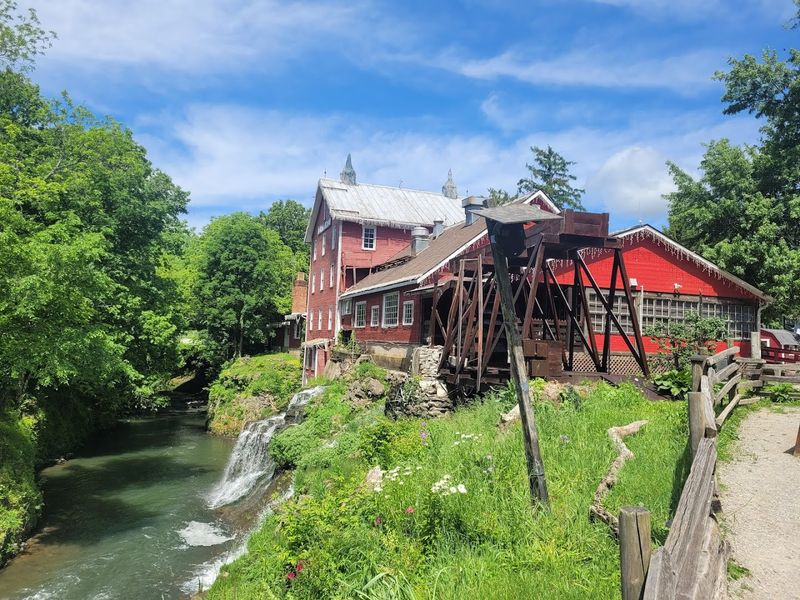 A Scenic View Right From Your Table