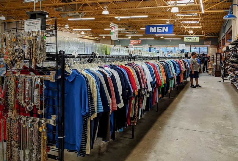 Island Thrift - Medford, New York