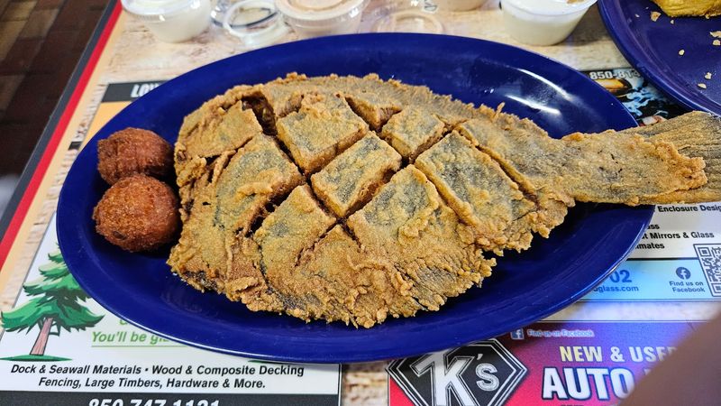 This Florida restaurant serves she-crab soup that's worth the drive 6 Fried Grouper Sandwich Worth Writing Home About