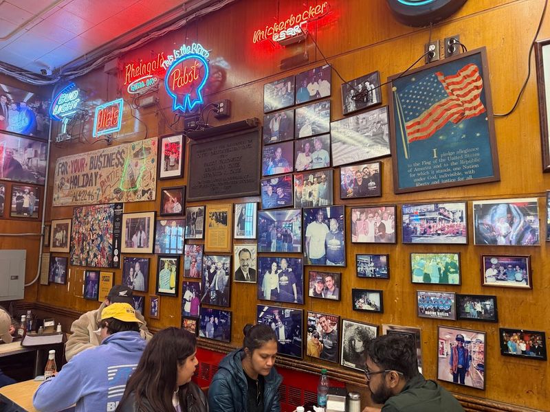 Katz's Delicatessen - New York, New York