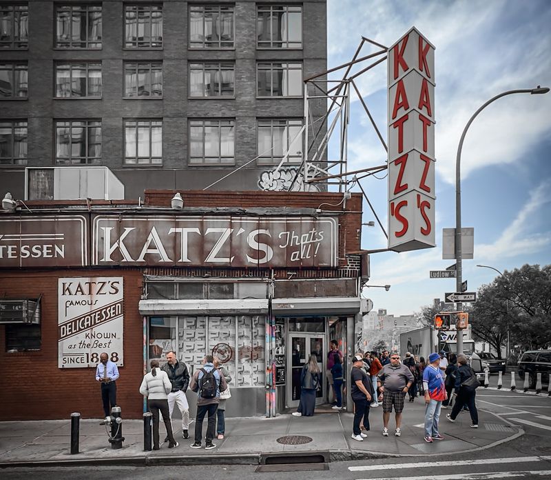 Katz's Delicatessen – New York City, New York