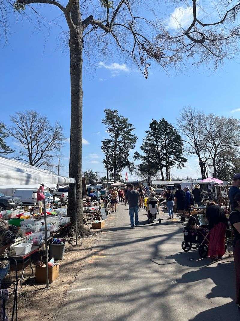 Over 5,000 Vendors Under One Roof (and Sky)