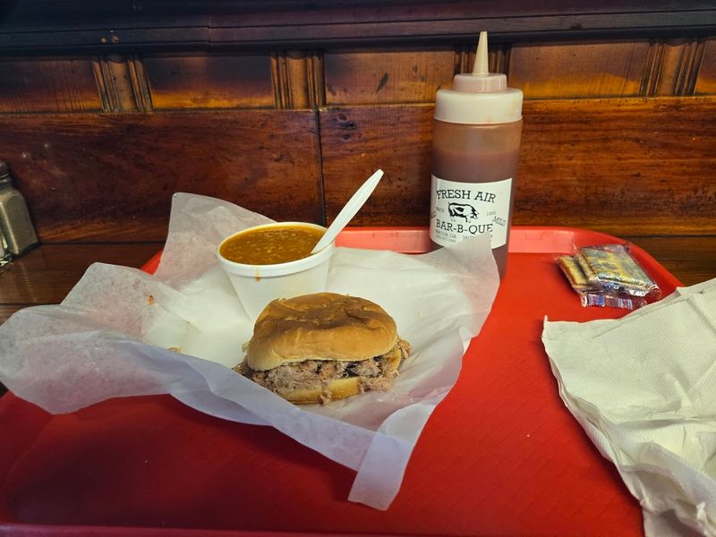 This Simple Georgia Restaurant Is Known For Serving Some Of The Best Barbecue In America 8 Prices That Make the Food Taste Even Better