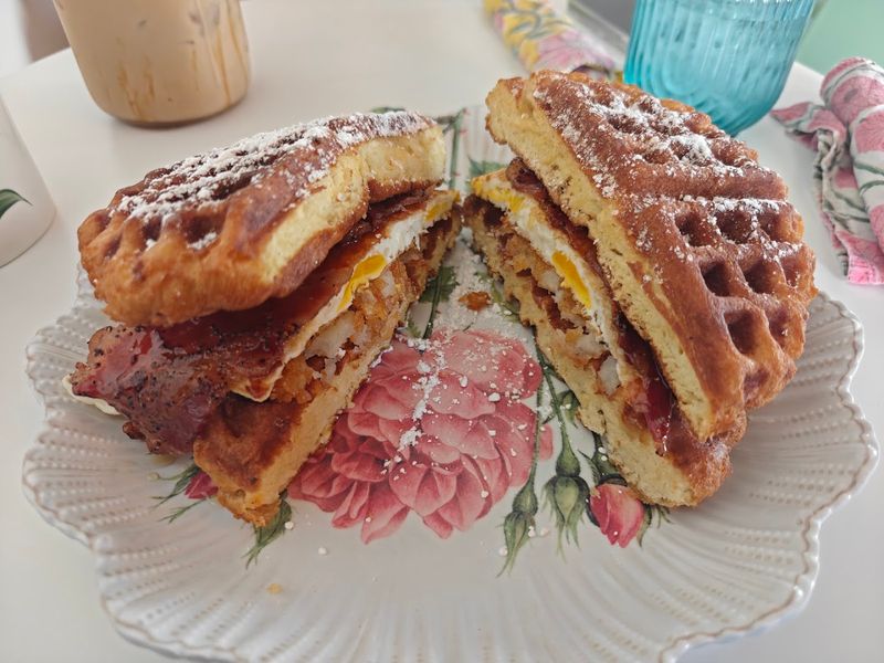 This cozy Tennessee diner is known for serving some of the best brunch around 10 Big Portions That Make Every Dollar Count