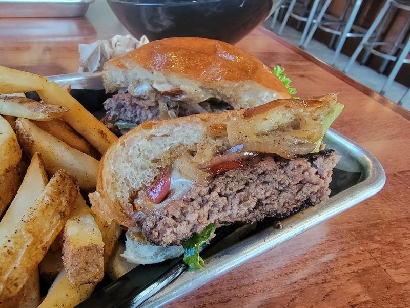 Brown Bag Burger + Bar - Flagstaff, Arizona