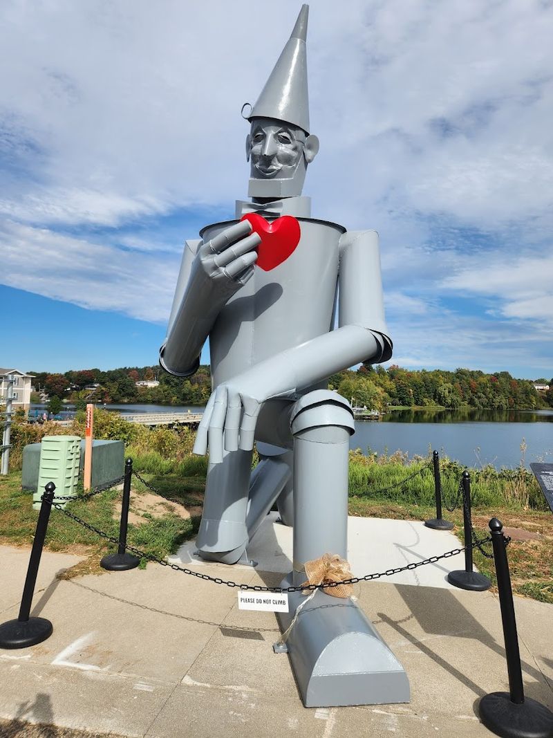 Artist Bill Secunda — The Creative Mind Behind the Metal