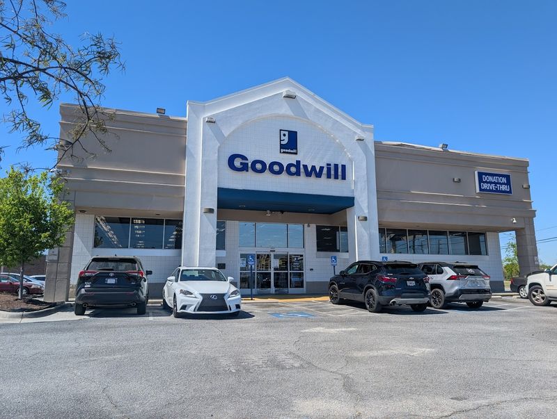 Goodwill Retail Store and Donation Drive-Thru - Augusta, Georgia