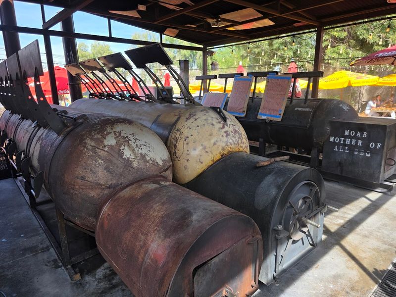 The Outdoor Dining Atmosphere