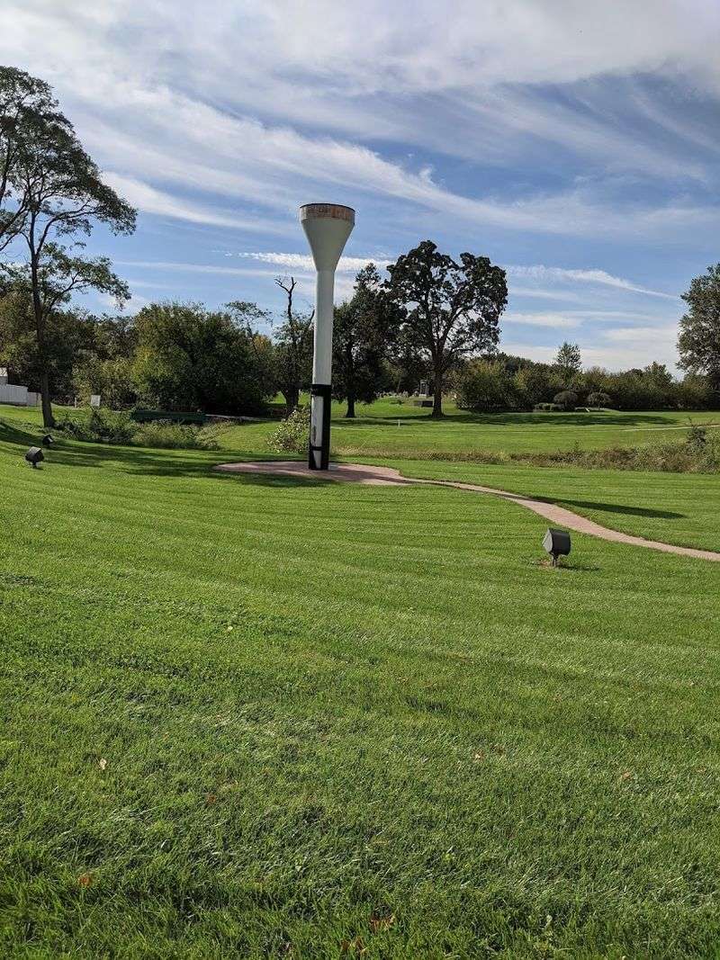 The World's Largest Golf Tee