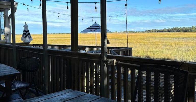 The seafood at this roadside spot in South Carolina is unbelievably fresh