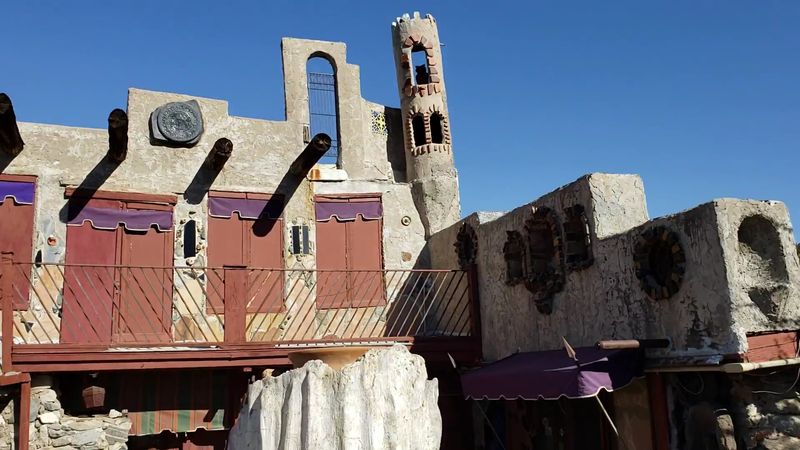 A cash-only Phoenix oddity