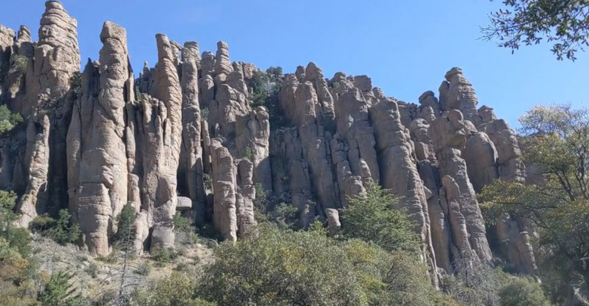 This Arizona National Monument Feels Like Another Planet With Rock Formations You Have To See To Believe