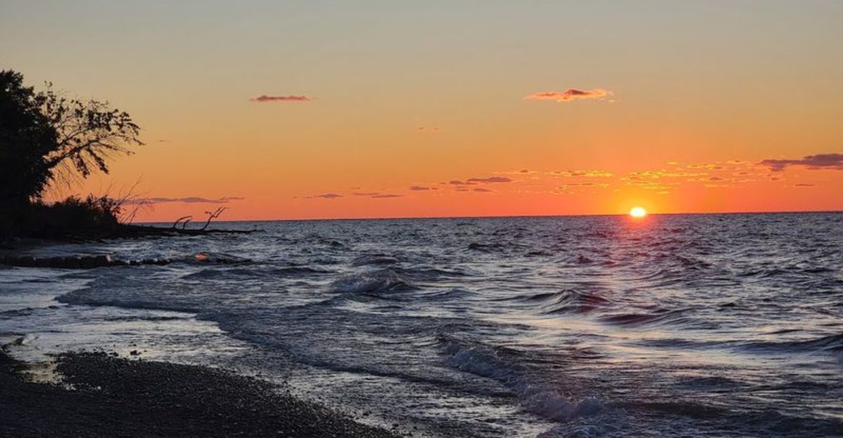 This Beautiful Ohio Beach Feels Like The Caribbean Without The Crowds