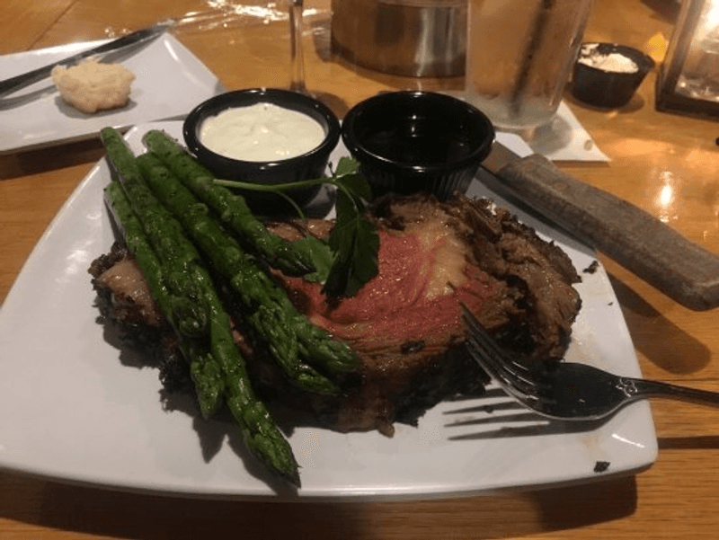 The Famous Prime Rib That Keeps Guests Coming Back
