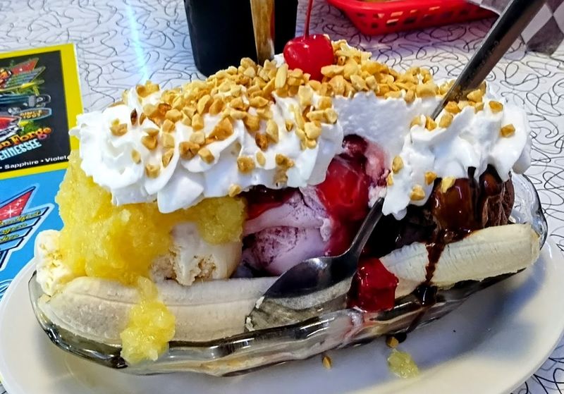 This Tennessee Restaurant Is Known for Its Incredible Banana Splits 2 The Legendary Banana Split