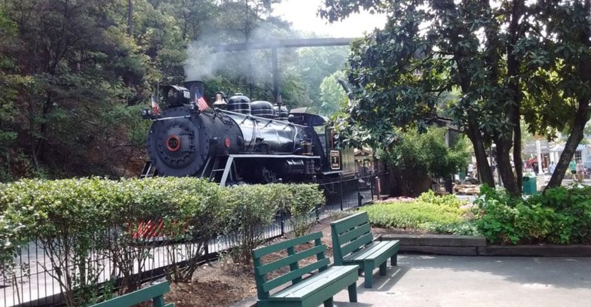 This Tennessee train ride offers a journey back to the 1800s