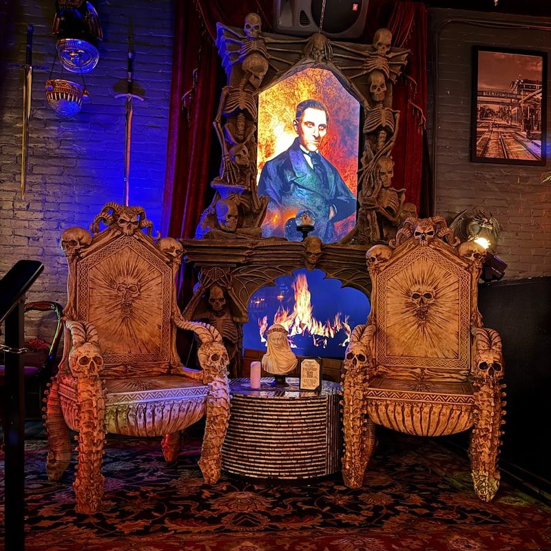 A Gothic Atmosphere That Transports You to Another Dimension