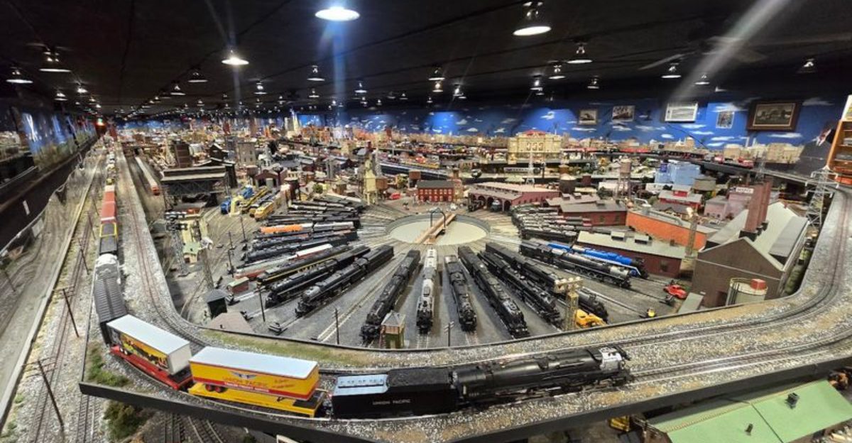 This hidden train museum in Ohio brings out your inner child