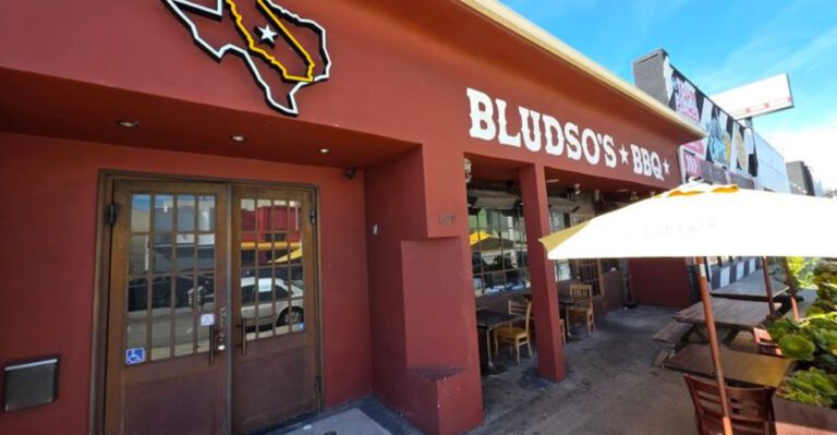 This legendary BBQ spot draws people from across California