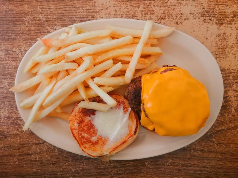 The Legendary Cheeseburgers Everyone Talks About