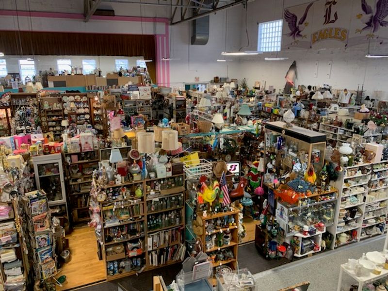 Three Floors of Antiques and Collectibles to Explore