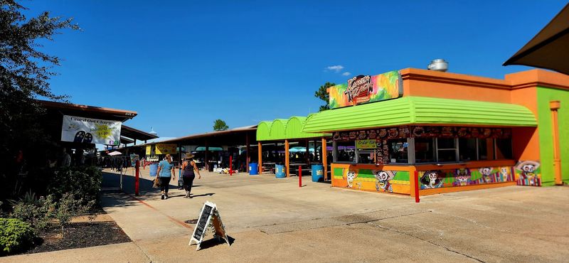 Weekend-Only Hours Mean You Have to Plan Ahead