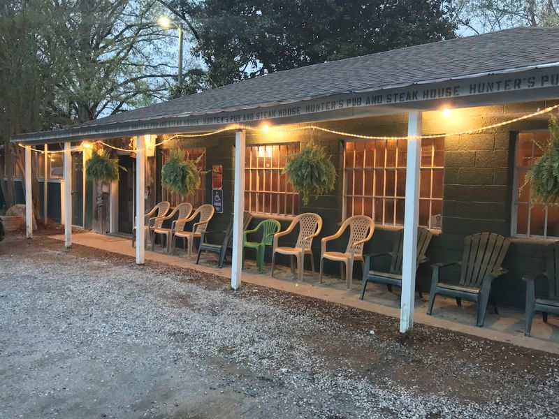 Why Hunters Pub and Steakhouse Is Worth Every Mile of the Drive