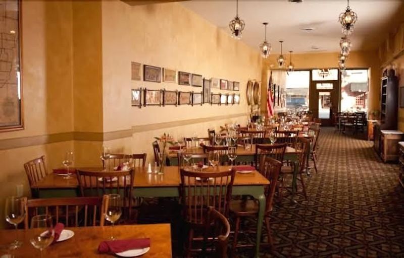 The Golden Lamb Restaurant & Hotel - Lebanon, Ohio