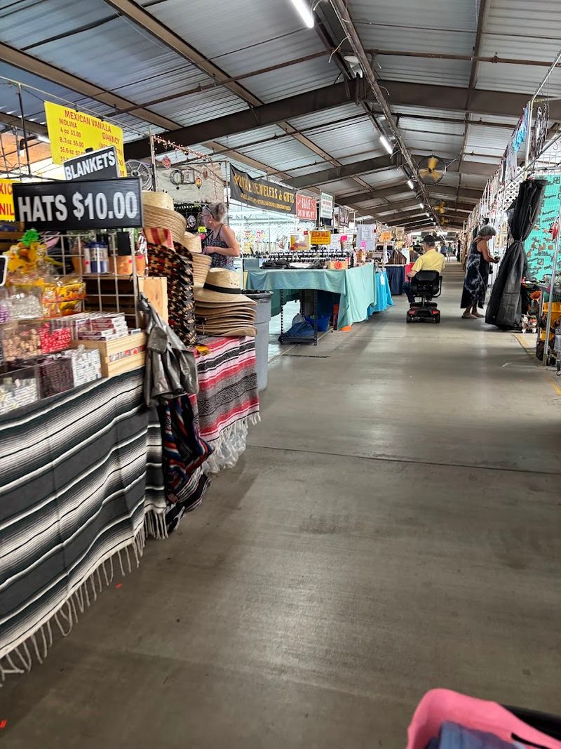 This huge Arizona flea market is known for its incredibly low prices 14 A Community Hub With a Warm and Welcoming Vibe
